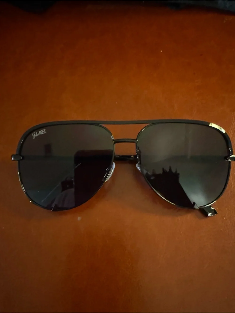 N/A sleek black